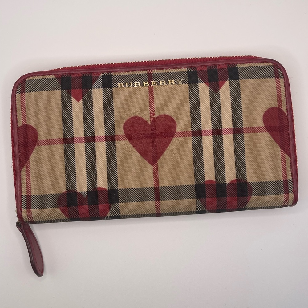 BURBERRY Haymarket Check Heart Print Zip Around Wallet